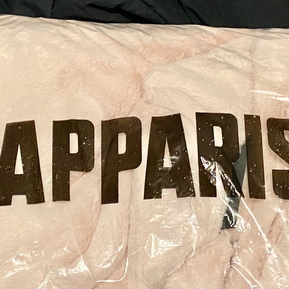 APPARIS brady blanket vegan NEW